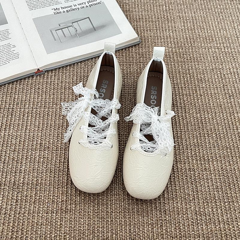 Korean version of French flat-bottomed silver evening single shoes women's spring 2025 new sweet and cool fashion square head Mary Jane shoes