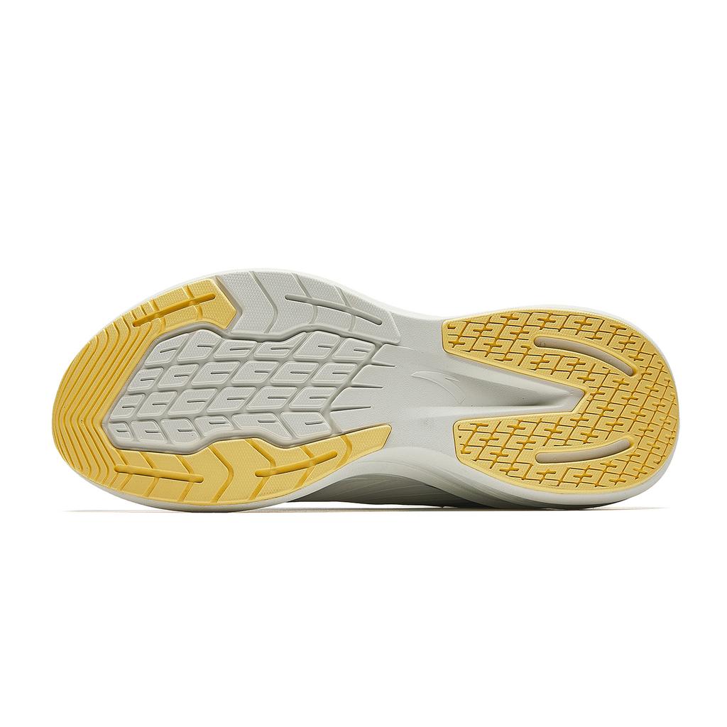 Anta Lingfeng Fabric Shock Absorbing Lightweight Low Top Running Shoes Men sneaker Pure-White Hydroxyl-Green Sugar-Pear-Yellow 912545501-3