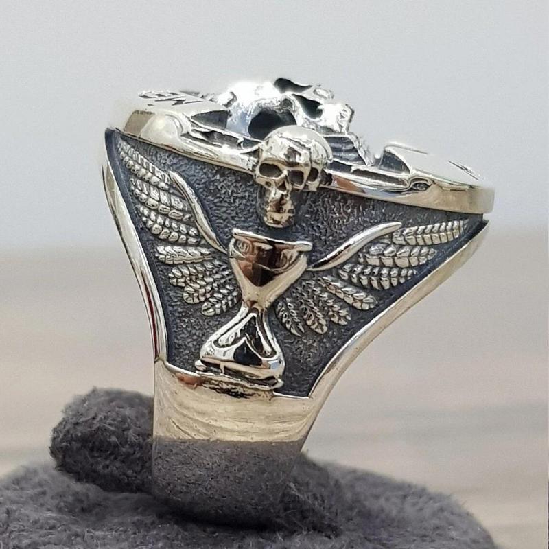 Goth Vintage Ethic Memento Letter Skull Ring for Men Fashion Punk Christmas Skeleton Ring for Women Jewelry Decoration Wholesale