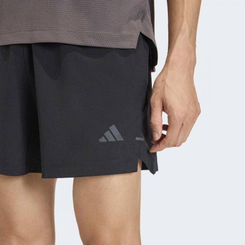 AdidaS Men S Climacool eSSential ShortS D4t