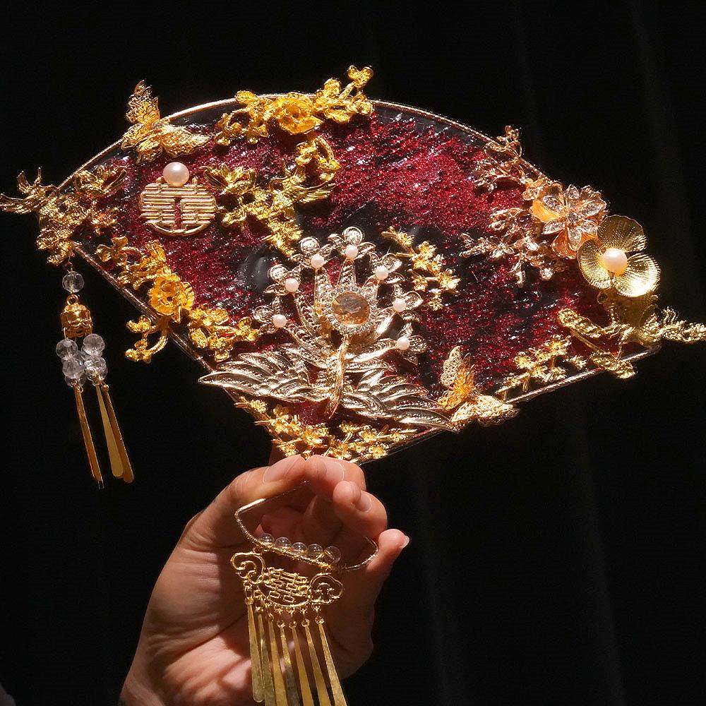 Original Handmade Red Xiuhe Wedding Fan for Bride - Ancient Style Bridal Accessory.