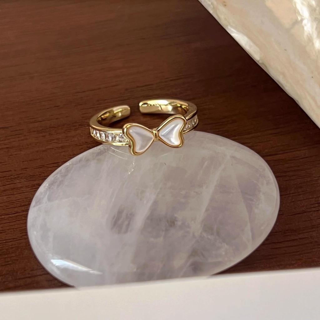 2025 Women's Elegant Niche Flower Bow Party Ring