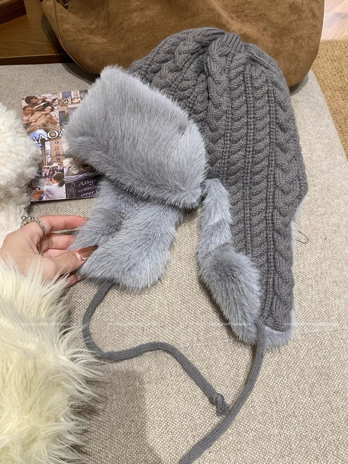 

Lei Feng hat women s winter windproof and cold protective ear protection thickened plush hat women s winter warm cycling Northeast ski hat сірий колір