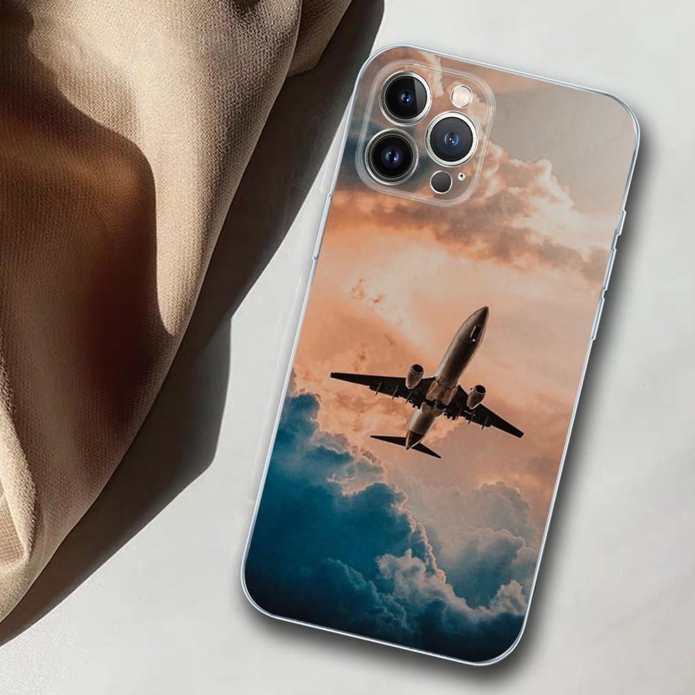 Aircraft Airplane Phone Case For iPhone 14 11 12 13 Mini Pro XS Max Cover 6 7 8 Plus X XR SE 2020 Funda Shell
