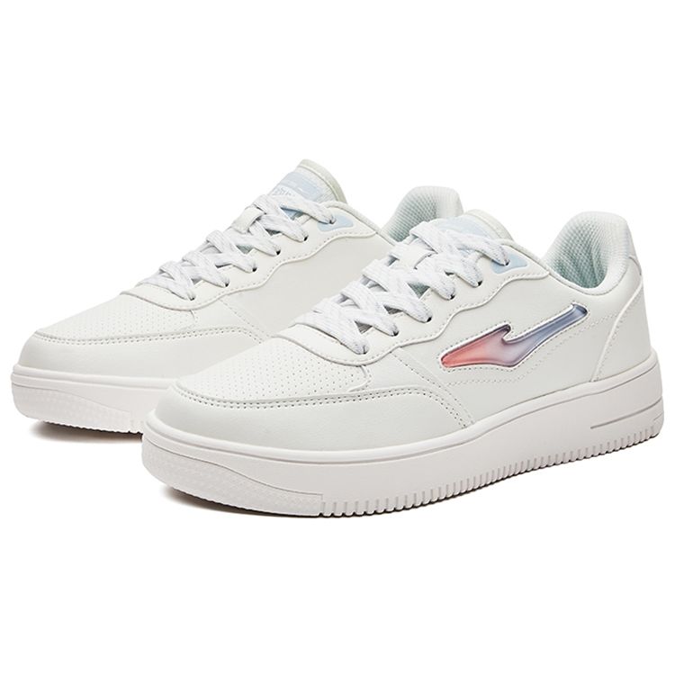 Hongxing Erke Rose Durable Lightweight Non-Slip Low-Top Skate Shoes Women sneakers White 52122201021-001