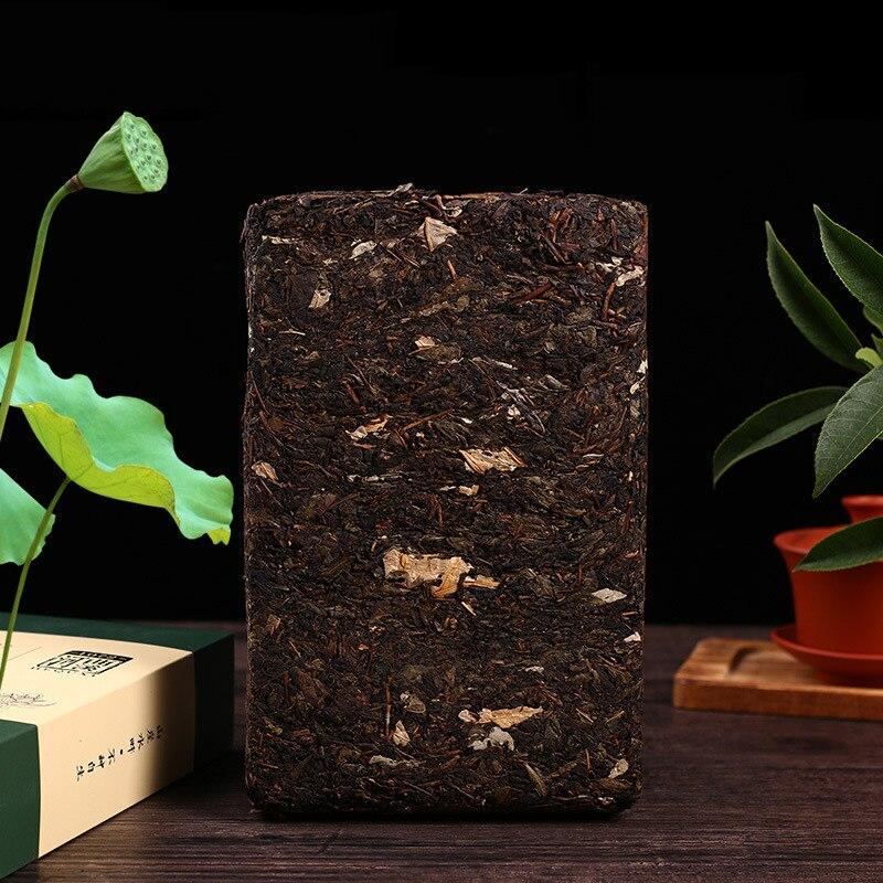 2017 Anhua Dark Tea Fu Tea Golden Flower Lotus Fragrance Dark Compressed Tea 1000g