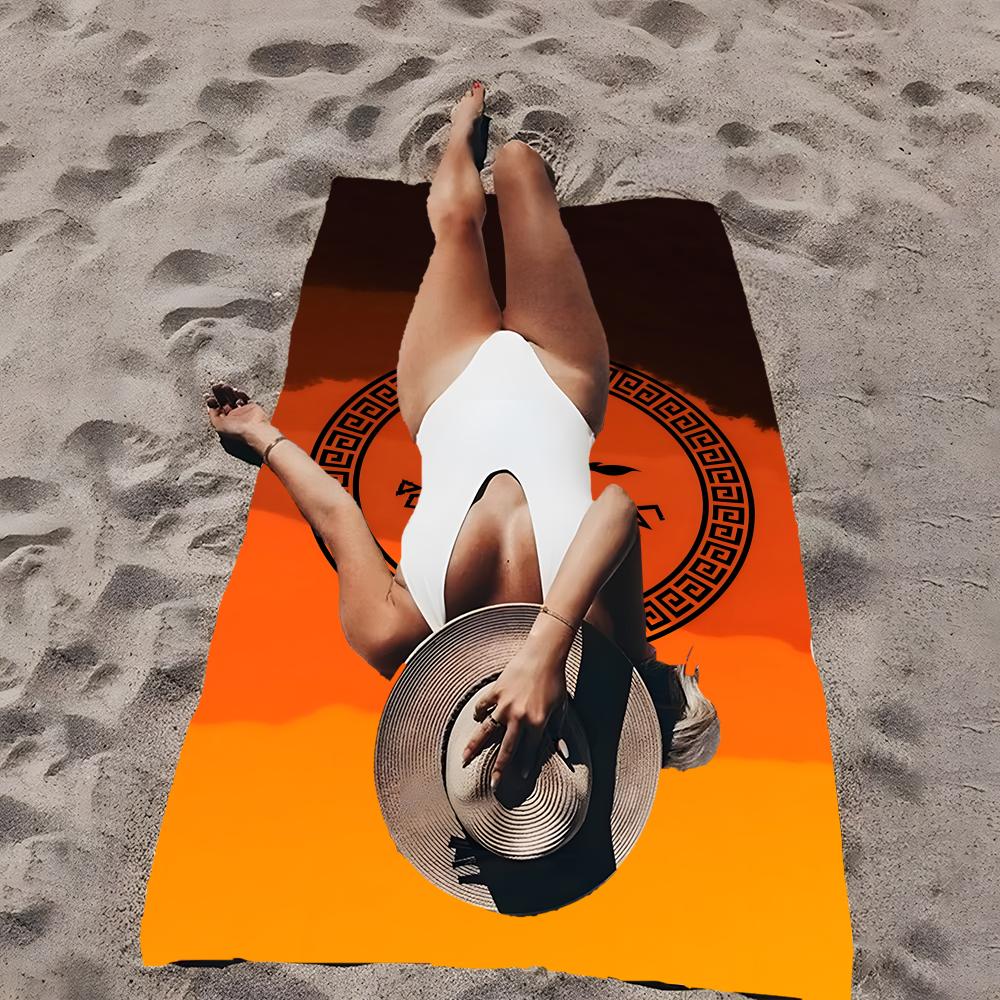 S-Spqr-S Towel Microfiber Beach Towel, Quick-Dry, Sand-Free, Ultra-Fine Fiber, Super Soft.