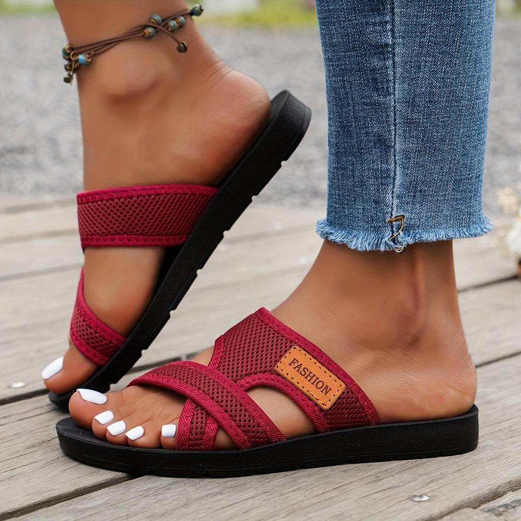 Fashionable and Versatile Sports Style Women's Sandals with Mesh Fabric, Breathable and Comfortable for Indoor and Outdoor Wear