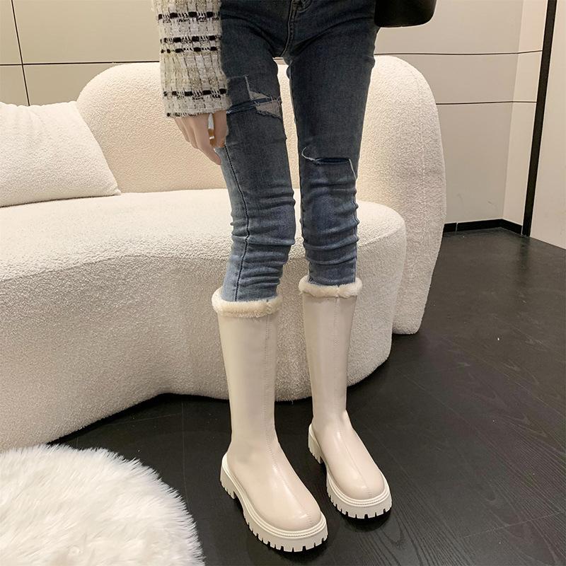 Boots Large Size Women's Winter 2025 New Short Boots Fleece Thickened Boots High Warm Snow Boots Thick-soled Cotton Boots