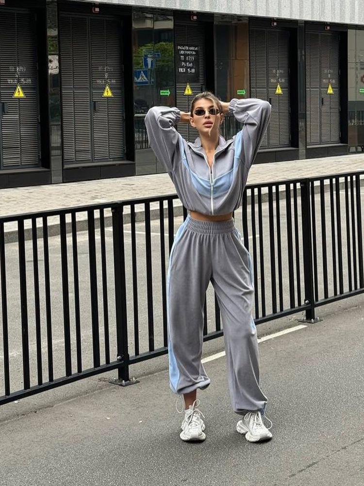 Fashion European and American suits Casual sports suits Zipper cardigan trousers Two-piece suit Women
