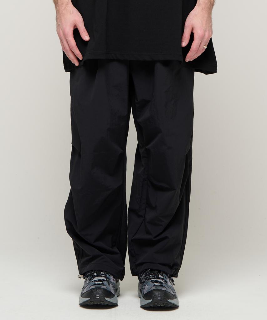 CARGOBROS Wide Parachute Elastic Pants (Black)