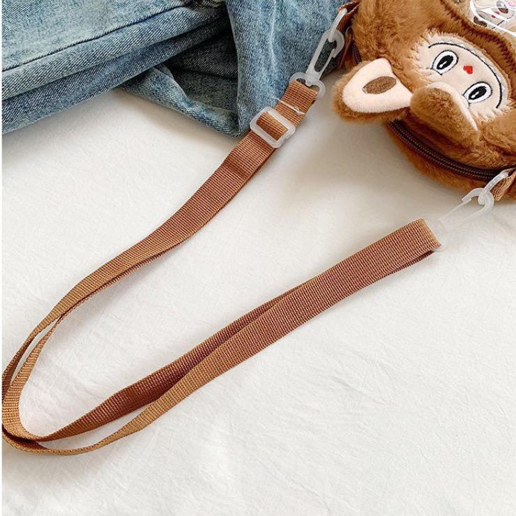 Labubu's New Cartoon Plush Crossbody Bag Is a Cute and Plush Birthday Gift