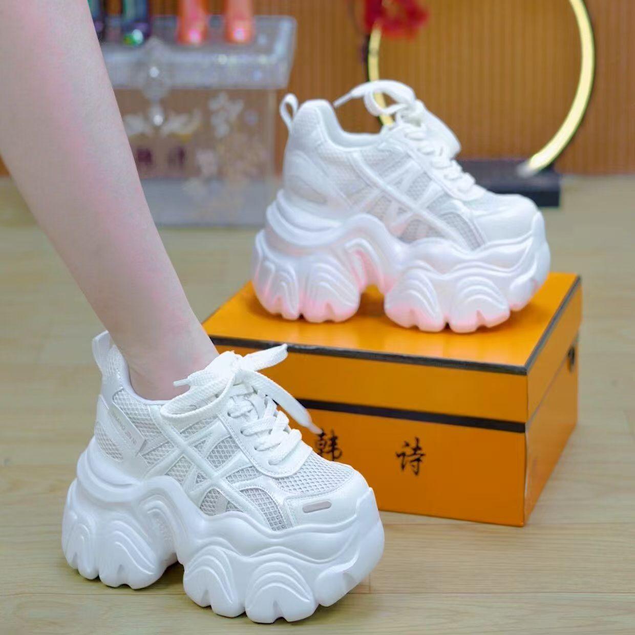 

Dad Shoes Girl 2025 New Korean Edition Student Platform Height Casual Mesh Fashion Versatile Comfortable Women s Shoes 35 белый