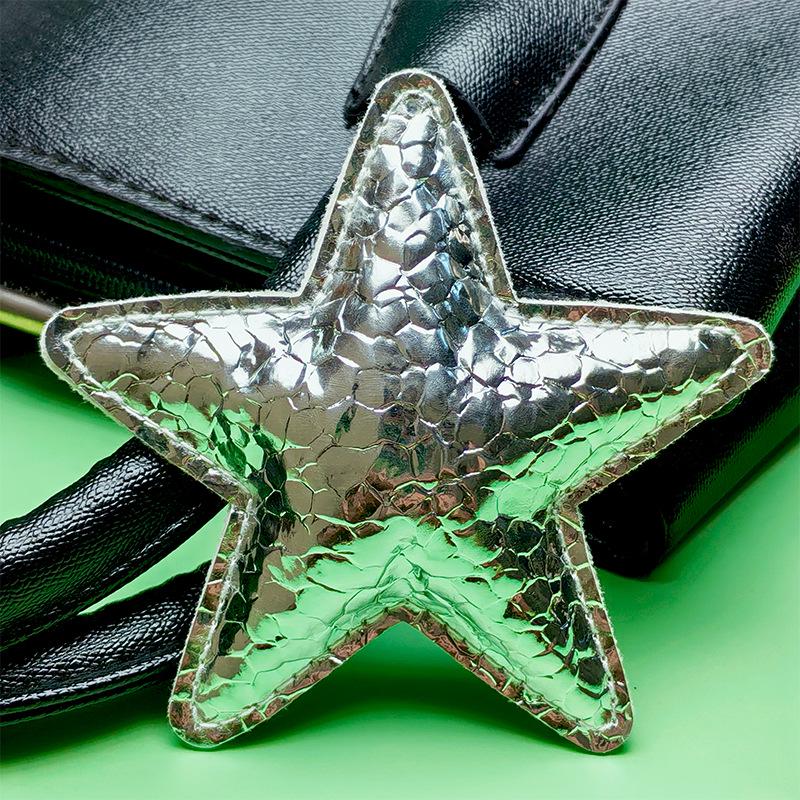 Shiny Three-Dimensional Star & Heart Keychain with Fish Scale Crackle Pattern and Cotton Filling