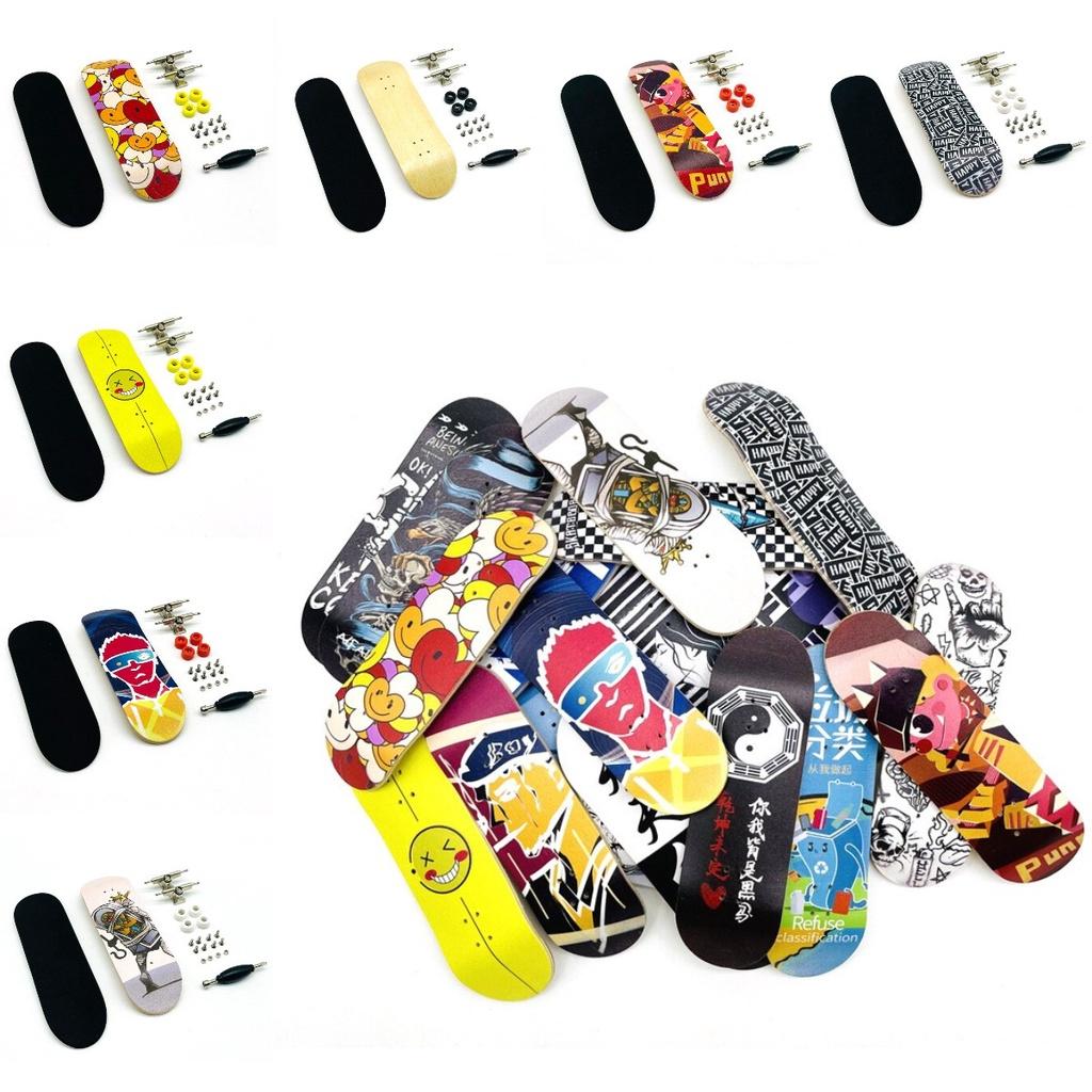 Mini Skateboard Toy Finger Skate Wooden Personality Boy Christmas Gift