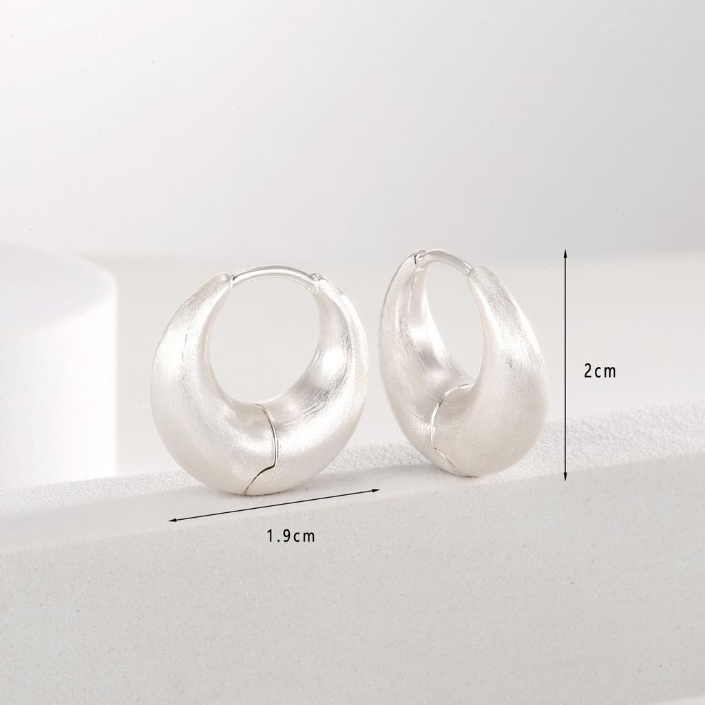 Gold Earrings Women's Spring and Summer 2025 New Trendy Earrings Light Luxury Niche Earrings High-end Stud Earrings Combination