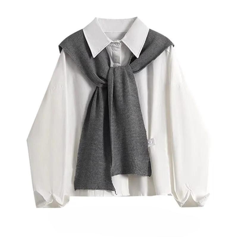 Frühling 3-teiliger Damenanzug aus koreanischer, lässiger, einfarbiger Bluse + Strickschal + Jeanshose mit weitem Bein für Damen