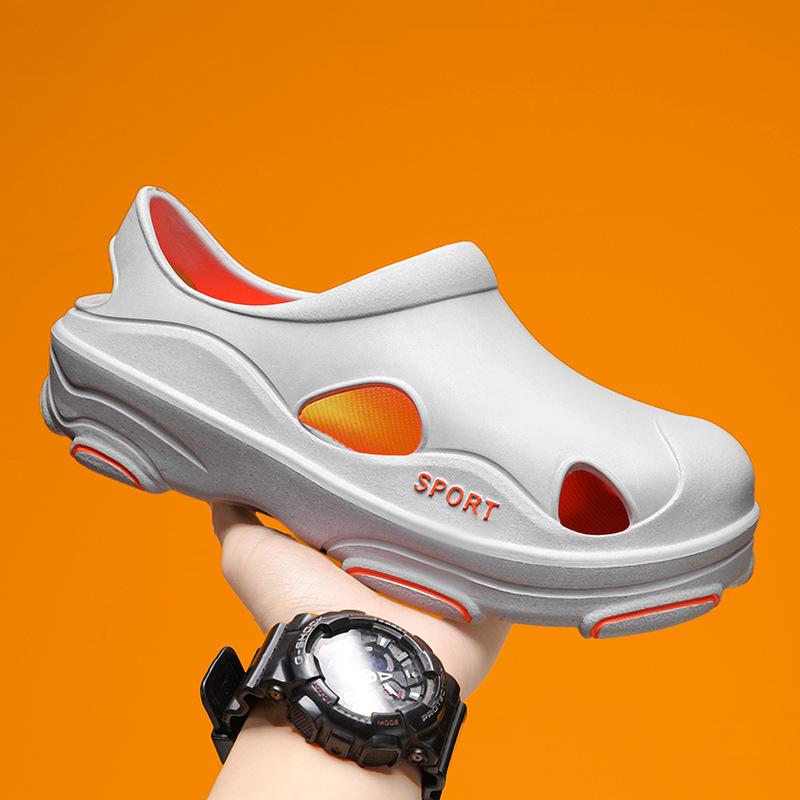 Stepping on shit hole shoes men's summer wear thick-soled wear-resistant beach sandals trendy men's outdoor two-color slippers