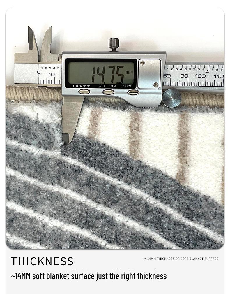 Line Light Luxury Wabi-Sabi Imitation Cashmere Non-Slip Carpet for Living Room, Bedroom, and Porch