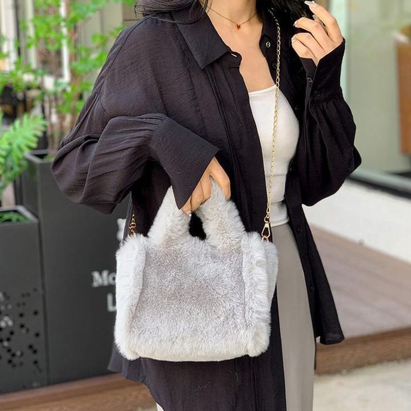 Winter Faux Fur Shopper Tote Bag for Women Plush Handbag Designer Fluffy Wool Shoulder Bag Women Furry Crossbody Messenger Bag KTB