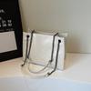 Tote Bag Women's Large-capacity Bag 2025 Autumn New Simple Chain Shoulder Bag High Value Casual Armpit Bag