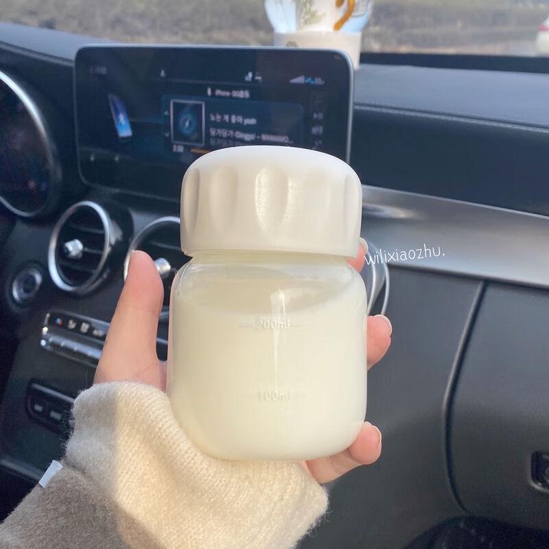 OLOEY Attractive Heat-Resistant Mini Glass Cup with Scale