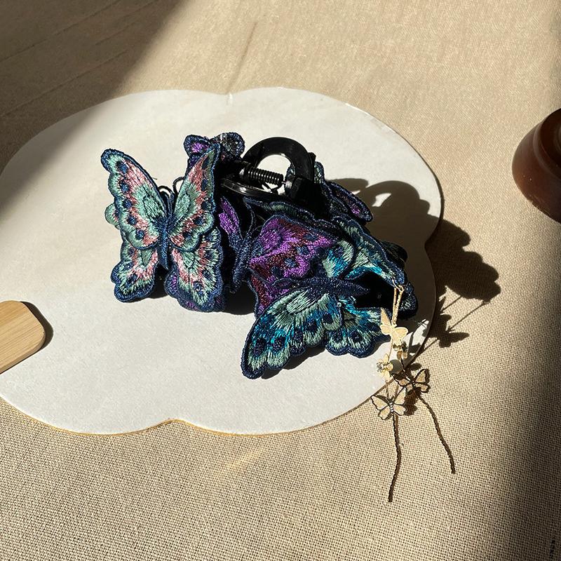 New Chinese Style Kniting Butterfly Hair Claws Women's Purple Long Flower Tassel Shark Grab Clips Vintage Hanfu Headpiece