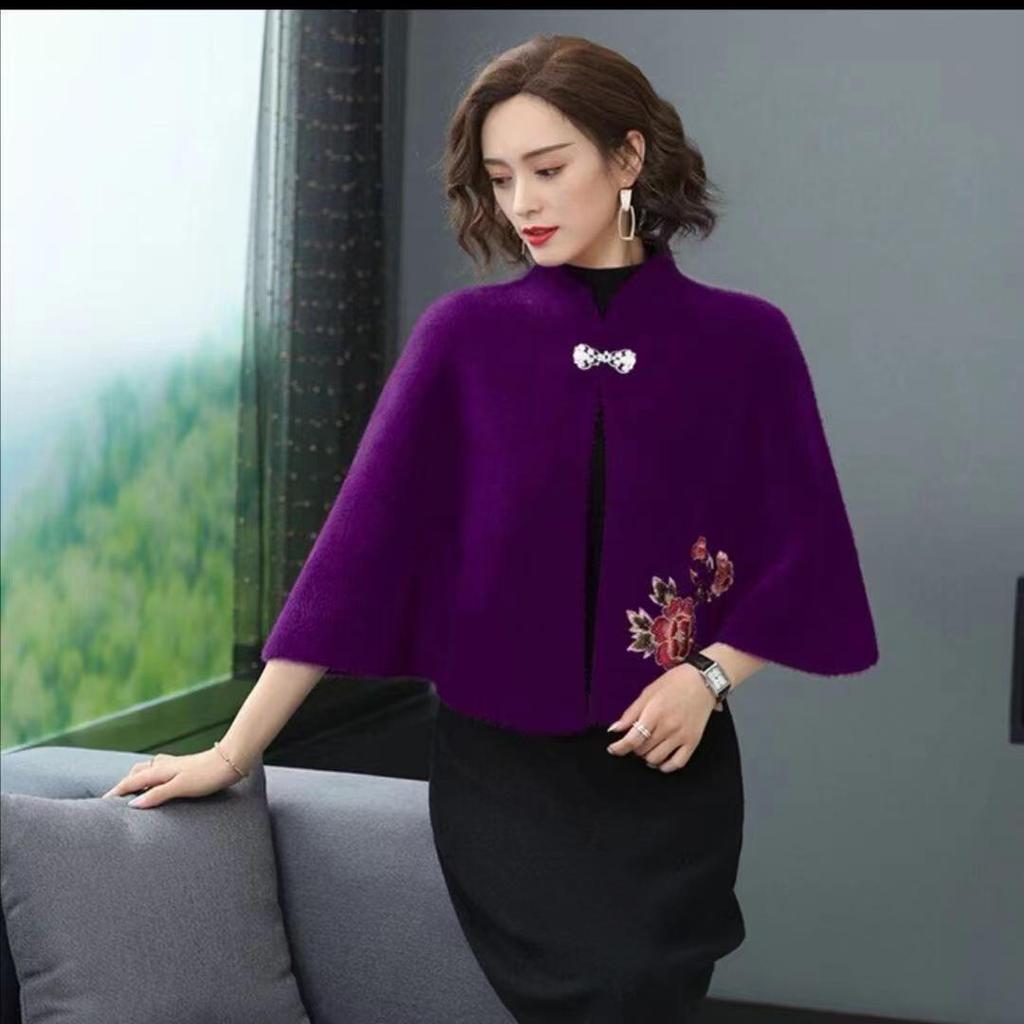 2024 Winter Elegant Loose Batwing Cloak: Fashionable Solid Color Short Shawl for Moms