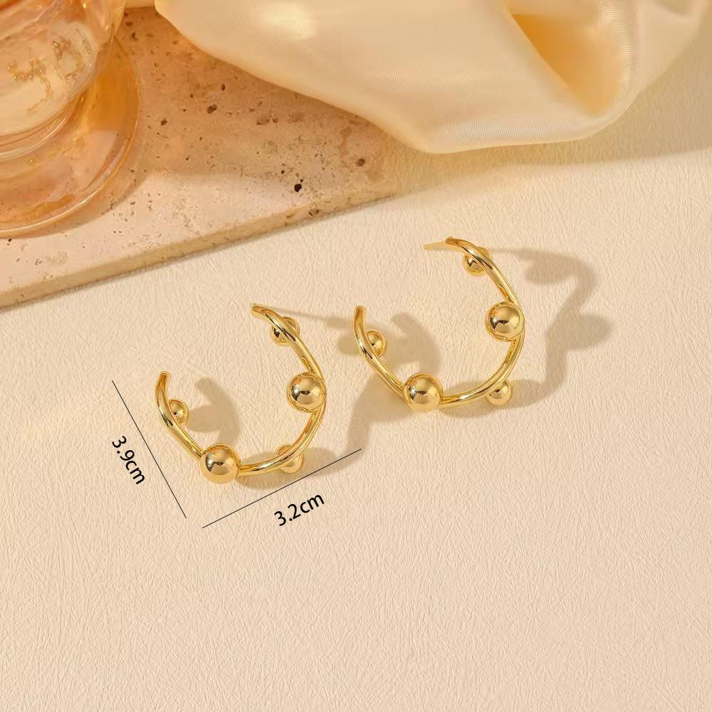 Fashion New Versatile Creative Geometric Ball C-shaped Stud Earrings Women's Earrings Direct Sales