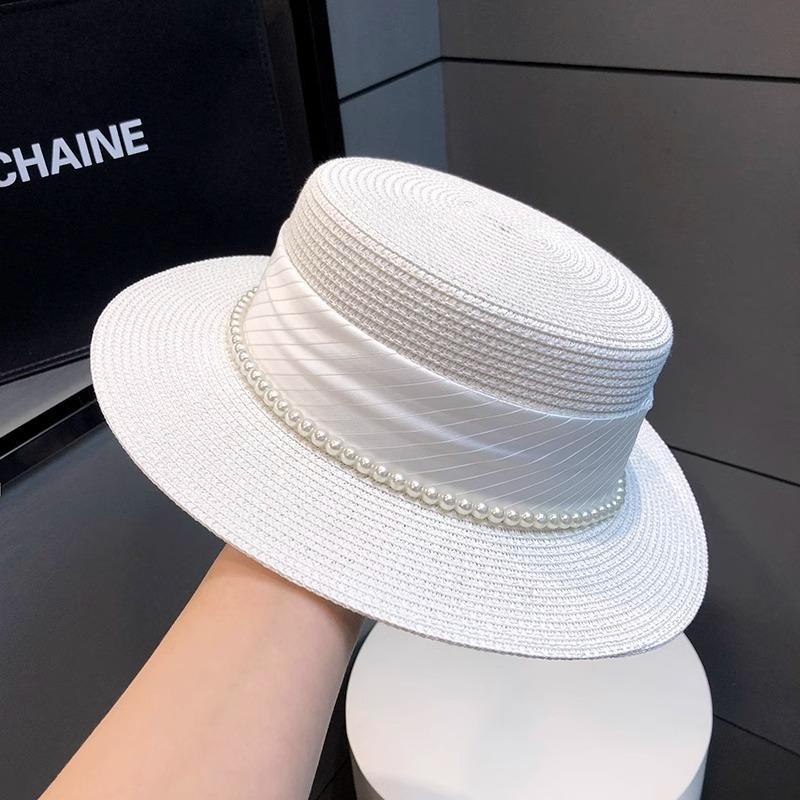 Hat women 2025 new summer retro fashion pearl straw top hat travel seaside flat top celebrity style straw hat
