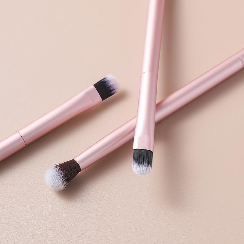 All-Aluminum Dual-Ended Eyeshadow & Highlighter Brush for Contouring
