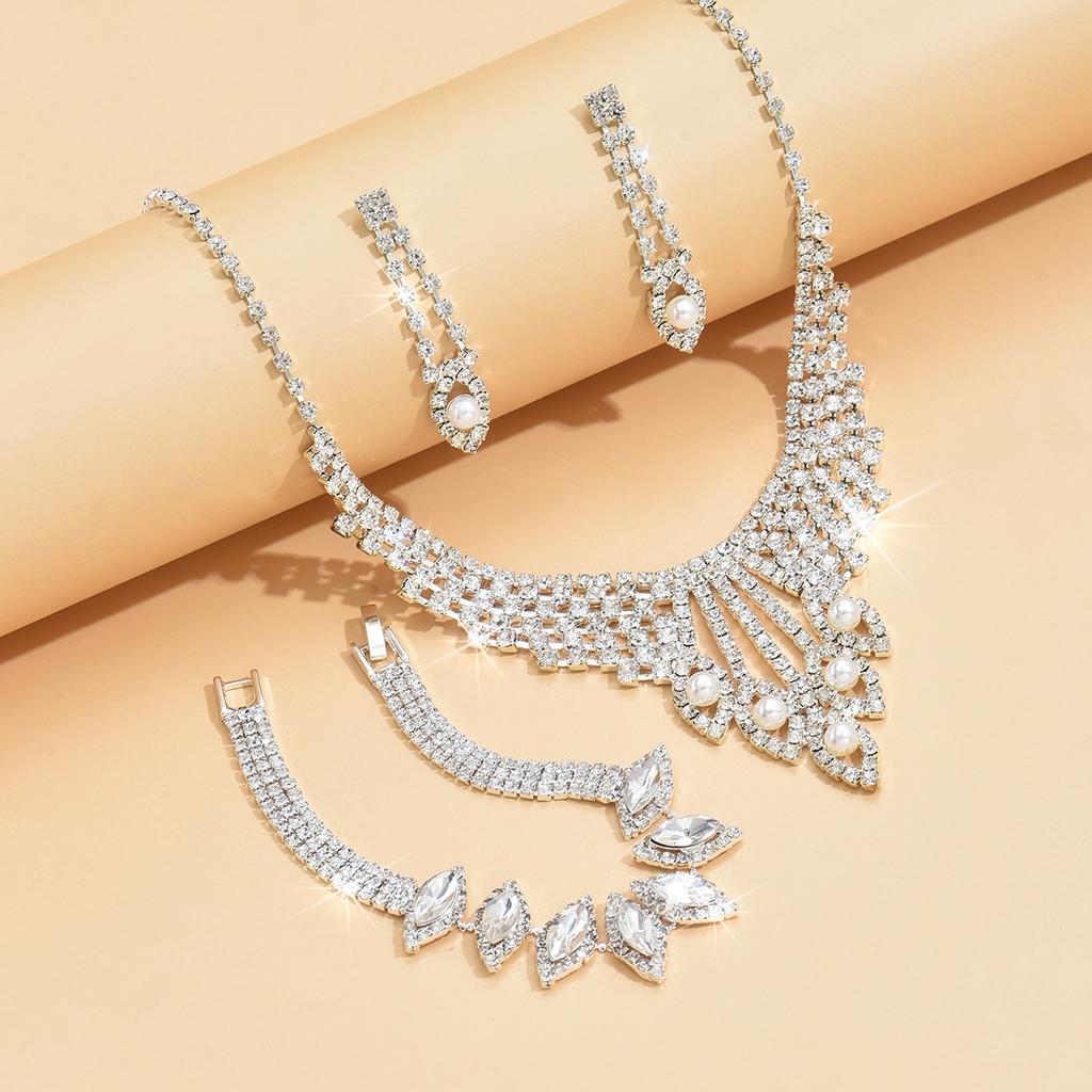 4-piece Women's Claw Chain Series Cone Zircon Necklace Earnail Bracelet Set Wedding Banquet Party Holiday Gift
