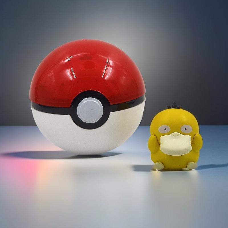 Pokémon Pikachu Mini Figure with Poké Ball Ornament - Tiny Adventure Car Décor & Birthday Gift Gashapon