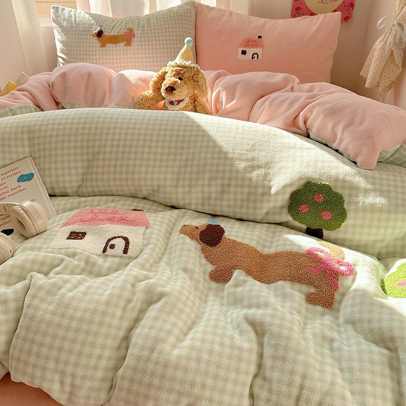 Thickened Milk Fleece Bed Four-Piece Set Fleece Quilt Cover Bed Sheet Coral Flannel Children'S Cartoon Bedding