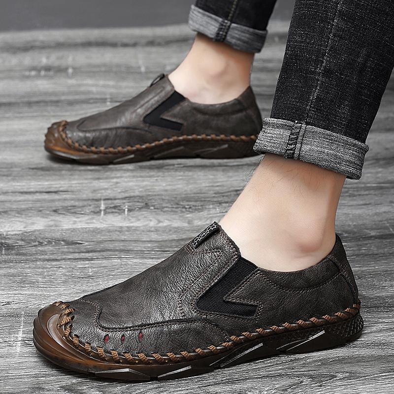 Men's Casual Shoes Spring Summer Leather Slip-On Breathable Sports Shoes Round Toe Rubber Outsole Comfortable Lazy Shoes