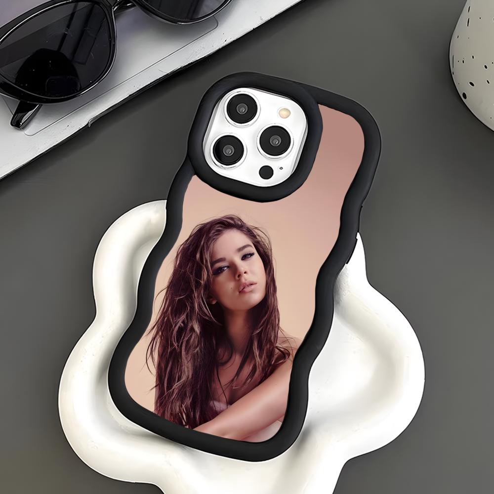 Hailee Steinfeld Wavy Edge TPU Mobile Phone Case for iPhone 17 16 15 14 13 12 11 Air Pro Max Plus Colorful Cover