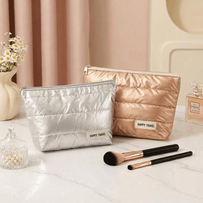 Handheld Style Portable Makeup Bag Large Capacity Gold/Silver Toiletry Bag Waterproof Lightweight Cosmetic Bag for Women