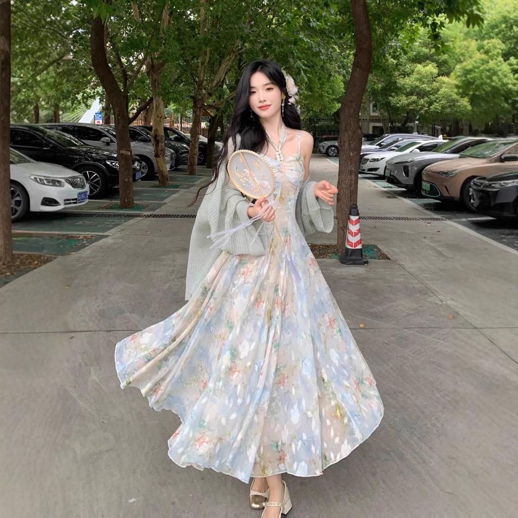 Summer high-end oil painting printing embroidery temperament neck dress fairy seaside vacation wind suspender long skirt