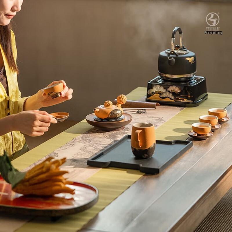 

Edenus Year of the Dragon Ceramic Kung Fu Tea Set