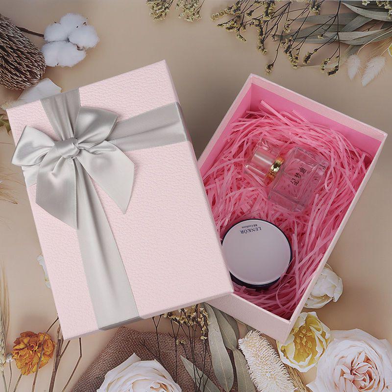 Exquisite Scarf Gift Box - Stylish Birthday Gift for Girls, Empty Packaging