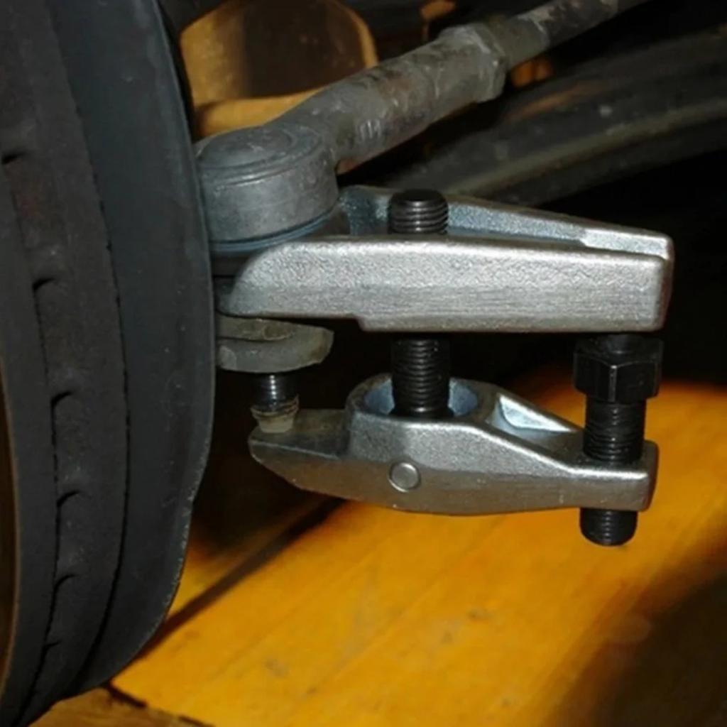 Adjustable Car Ball Joint Puller Removal Tool Ball Joint Separator Automoitve Steering System Tools Garage Work