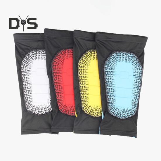 Soccer Shin Guards for Adults Anti-Collision Shin Pads Compression Leg Protection Sleeve Athletic Gear for Football Sports Fitness