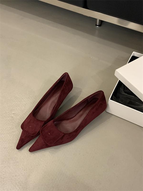 

2025 spring and autumn new fashion versatile fine heel suede light mouth single shoes femininity French pointed high heels 39 красный