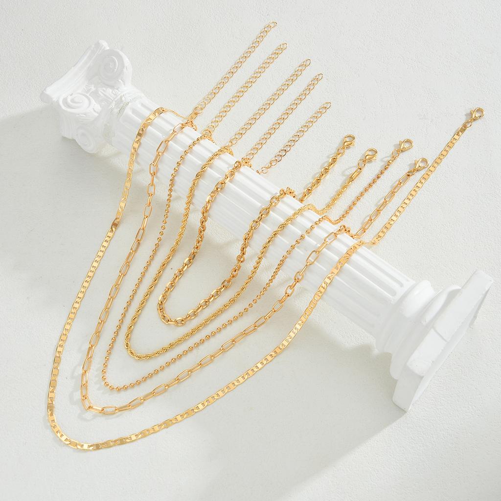 5 Pcs Fashion Minimalist Luxury Necklace Set for Women Boho Layered Stacked Chains Flat Chokers Necklace Daily Party Jewelry New