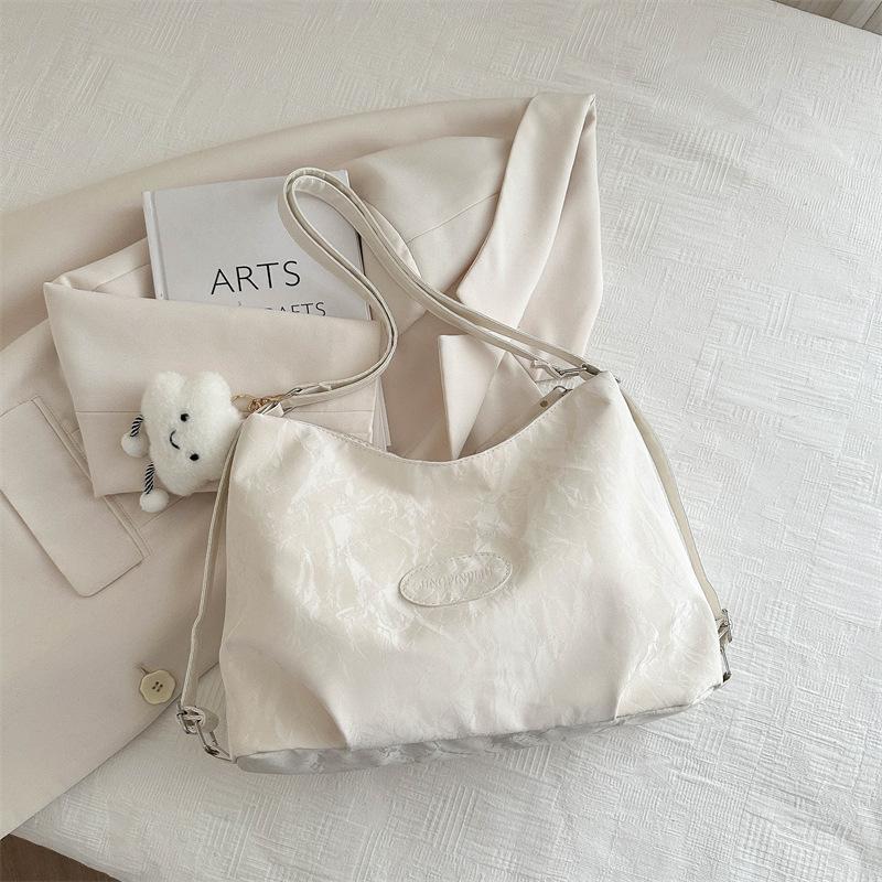 2025 Summer New Fashion Shoulder Bag Commuter Tote Bag Women's Simple Fashion Large Capacity Shoulder Bag Women