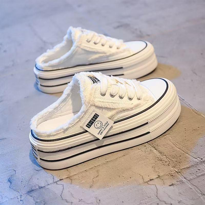 Baotou slippers for women to wear 2025 spring new canvas shoes without heel versatile lazy half-drag platform beggar shoes