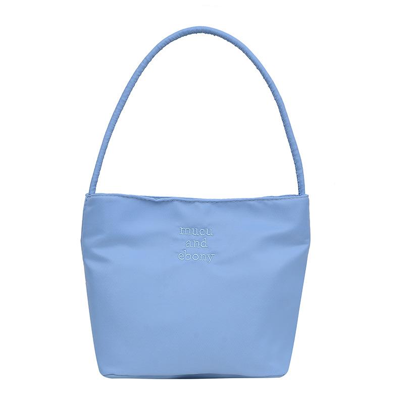 

Модная вышивка, высокоэластичная водонепроницаемая нейлоновая универсальная повседневная женская сумка через плечо синий