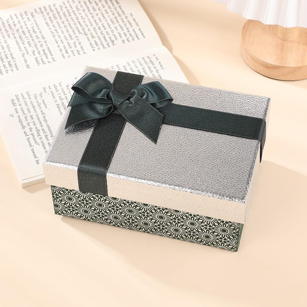 Velvet Ribbon Bow Gift Box for Holiday Packaging, Jewelry, Perfume, or Lipstick.