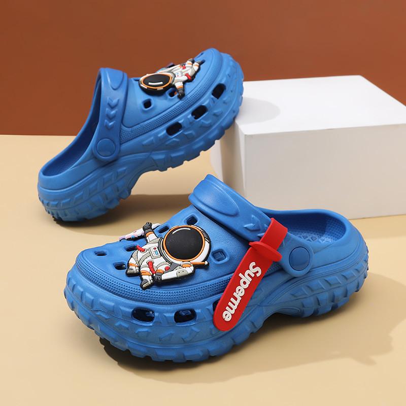Comfortable And Stylish Kids' Eva Hole Shoes Breathable Non-slip Beach Sandals For Boys