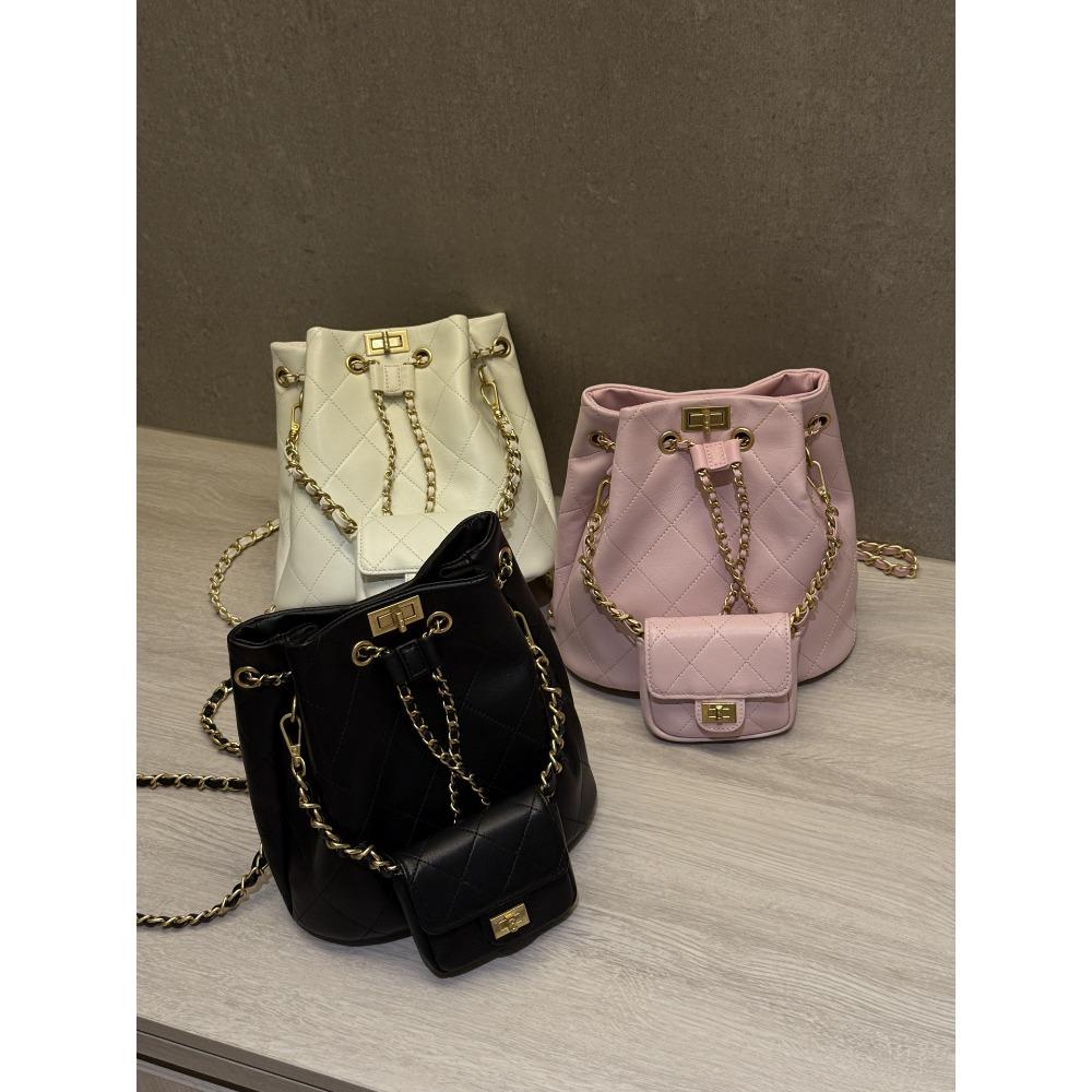 Sheepskin Backpack 2025 New Diamond Chain Bag Casual Versatile Leather Large Capacity Bucket Bag Women